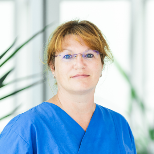 Polina Smolovaning yalangoch fotosurati